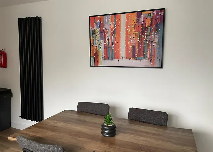 Braeview, Contemporary Luxury Nc500 Holiday Home - Sleeps 5