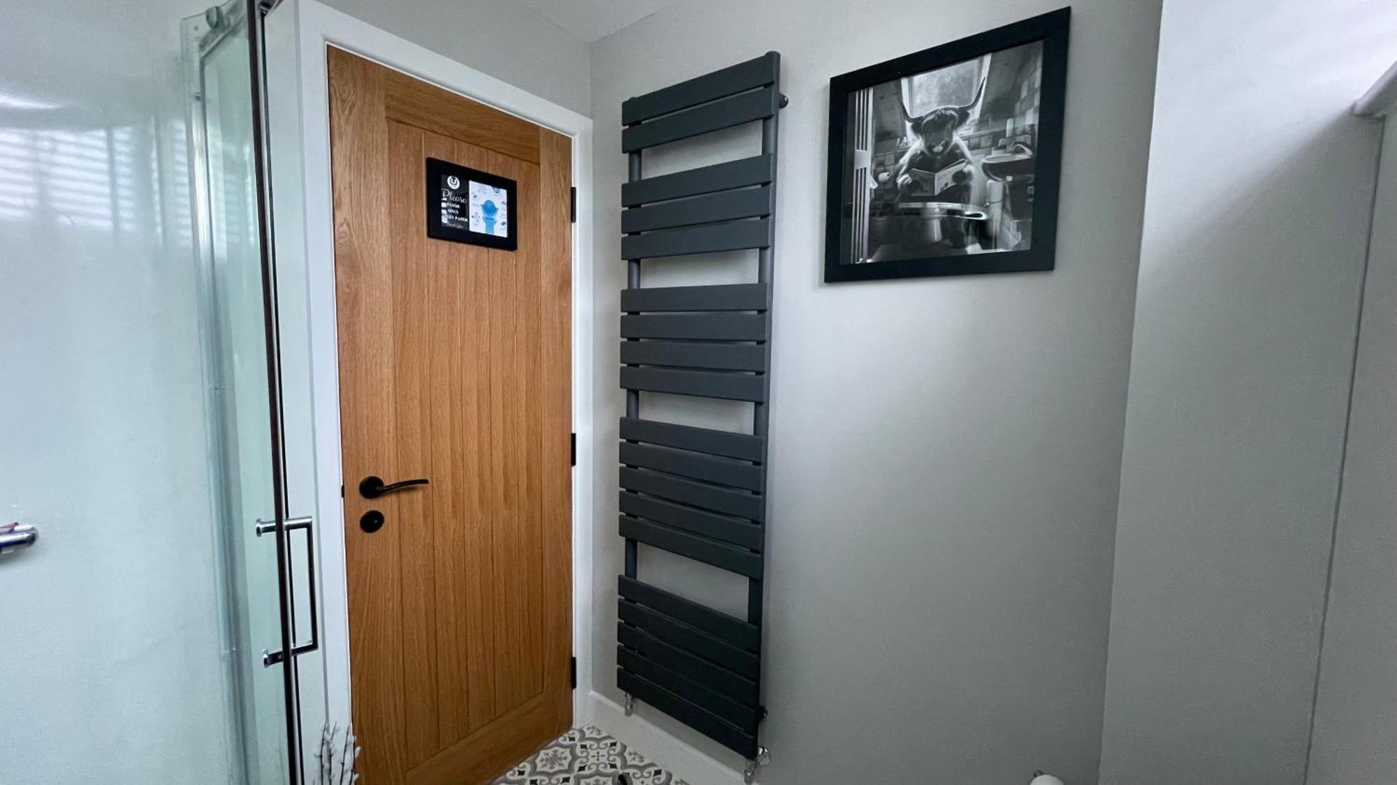 Braeview, Contemporary Luxury Nc500 - Sleeps 5 *