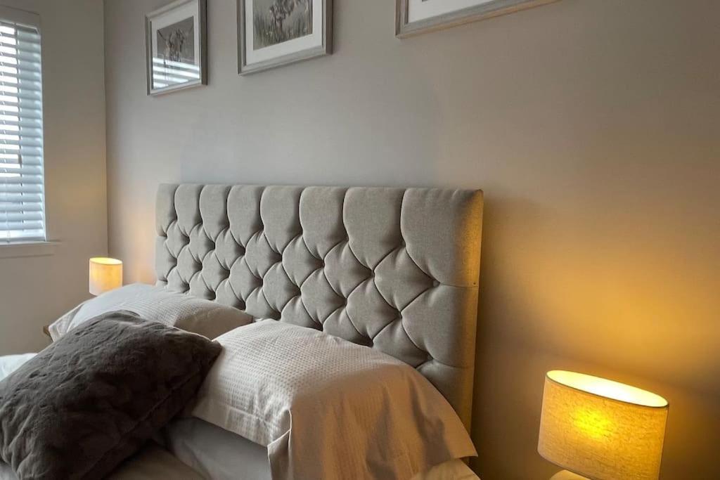 Braeview, Contemporary Luxury Nc500 - Sleeps 5 Holiday home